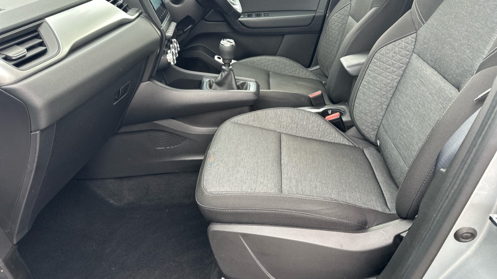 Used Renault Captur 2022 for sale - 76615250: Photo 52