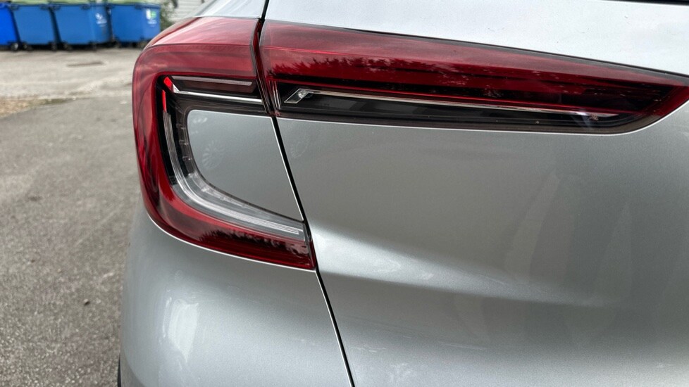 Used Renault Captur 2022 for sale - 76615250: Photo 64