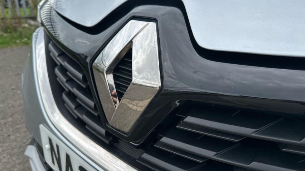 Used Renault Captur 2022 for sale - 76615250: Photo 69