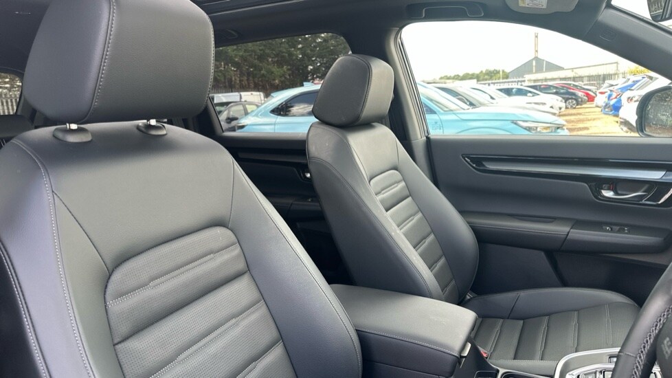 Used Honda CR-V 2025 for sale - 75917055: Photo 59