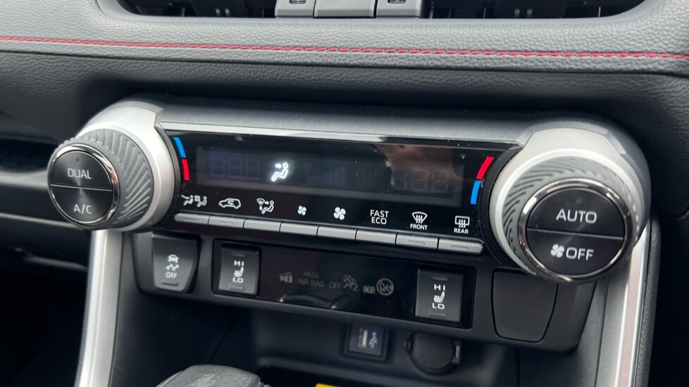 Used Toyota RAV4 2023 for sale - 76452281: Photo 35