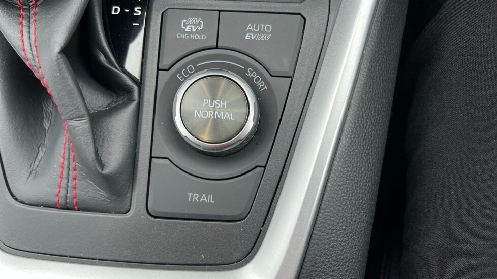 Used Toyota RAV4 2023 for sale - 76452281: Photo 55