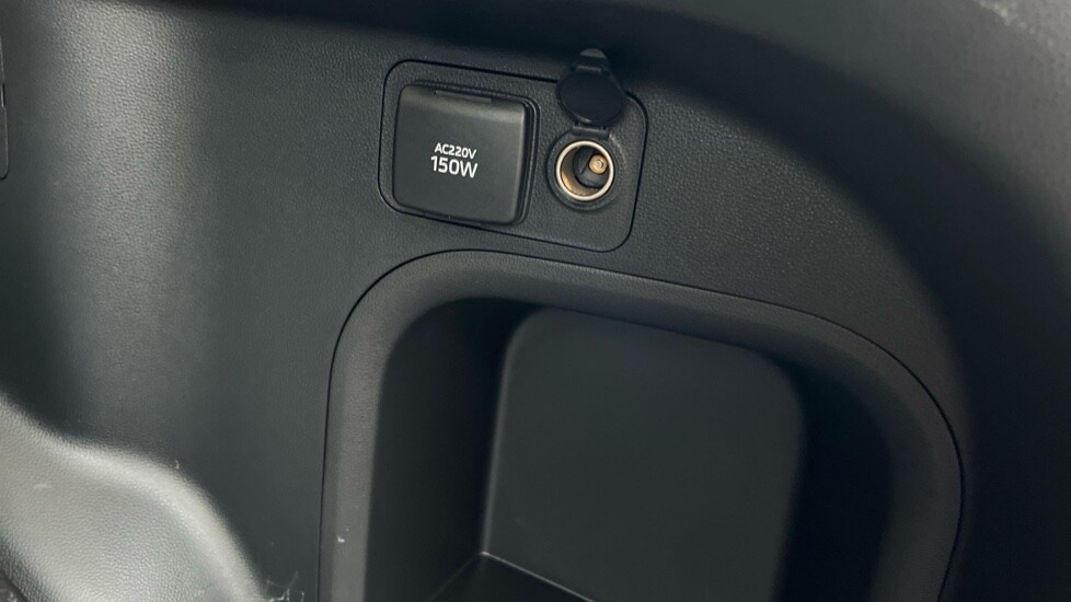 Used Toyota RAV4 2023 for sale - 76452281: Photo 69