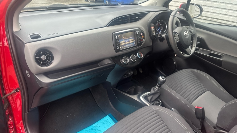 Used Toyota Yaris 2020 for sale - 77063398: Photo 10