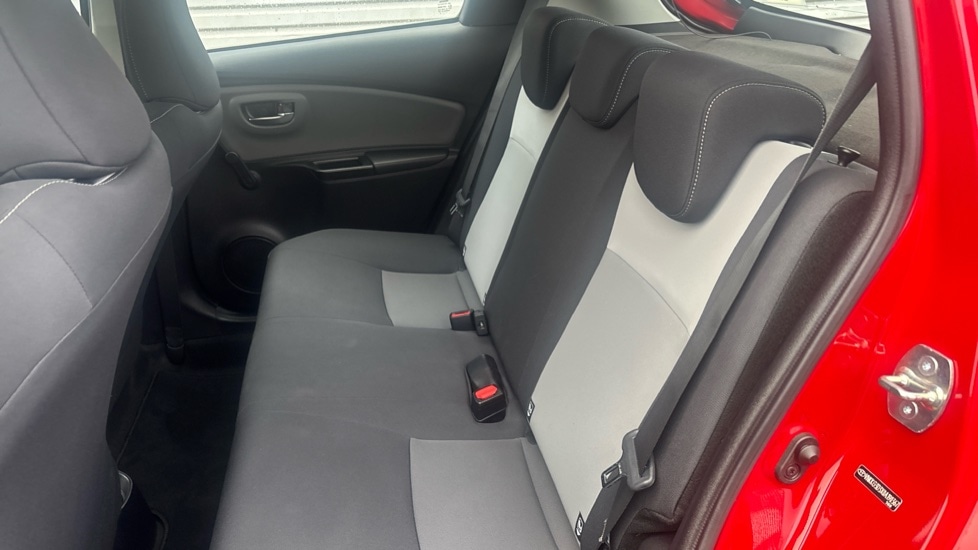 Used Toyota Yaris 2020 for sale - 77063398: Photo 14