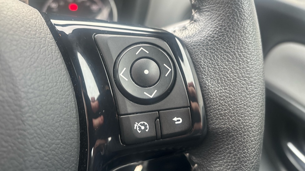 Used Toyota Yaris 2020 for sale - 77063398: Photo 22