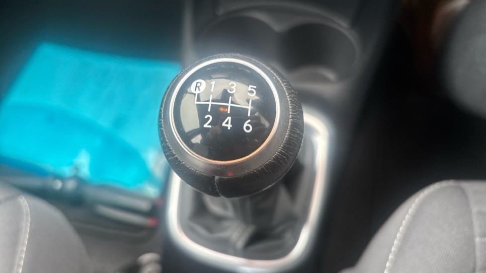 Used Toyota Yaris 2020 for sale - 77063398: Photo 29