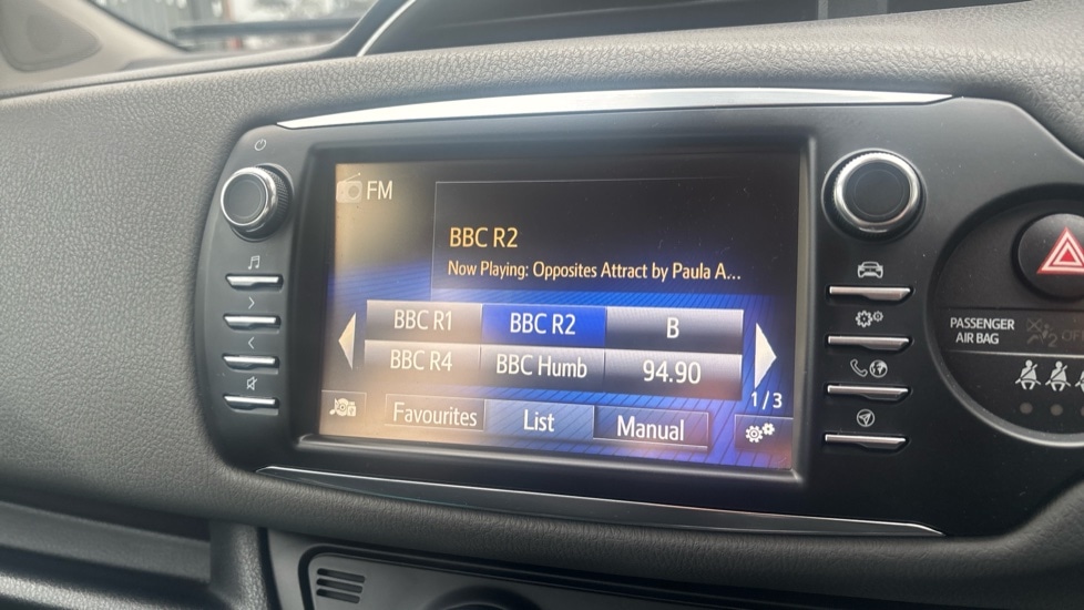 Used Toyota Yaris 2020 for sale - 77063398: Photo 32