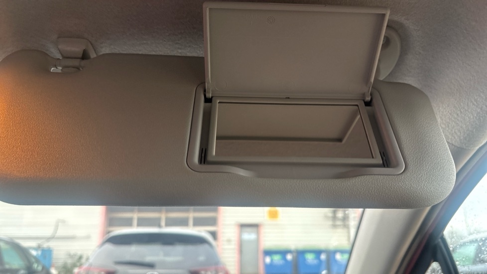 Used Toyota Yaris 2020 for sale - 77063398: Photo 44