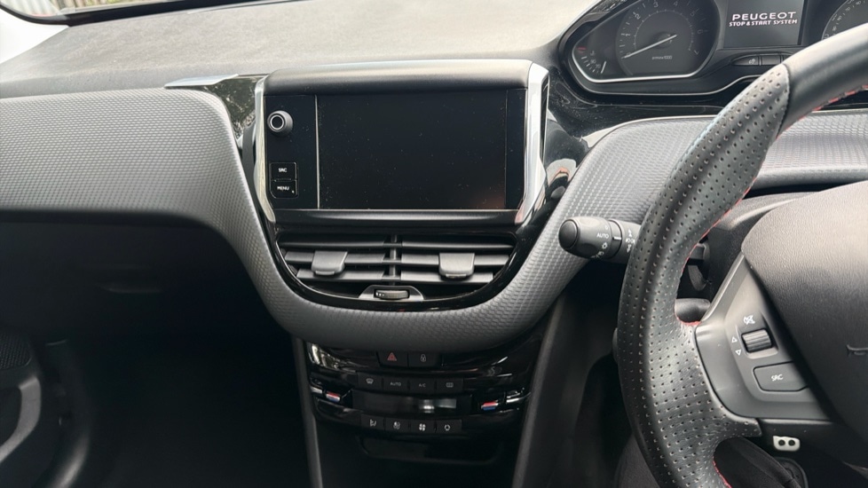 Used Peugeot 208 2019 for sale - 76648030: Photo 12