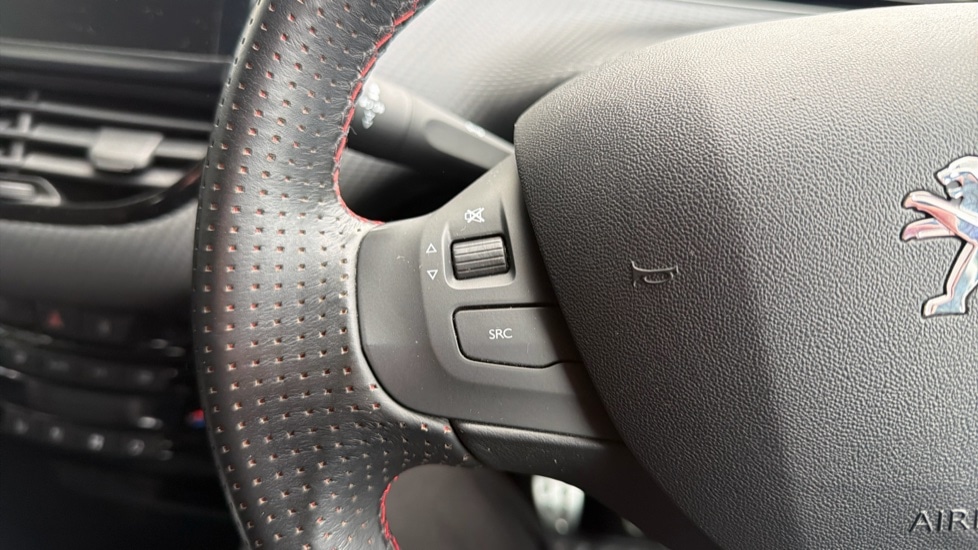 Used Peugeot 208 2019 for sale - 76648030: Photo 23