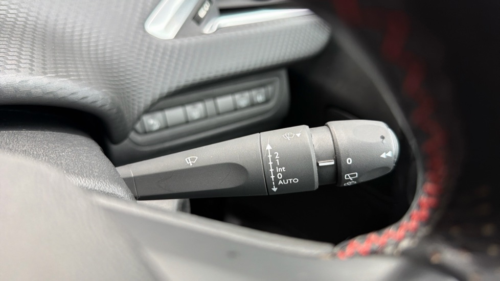 Used Peugeot 208 2019 for sale - 76648030: Photo 24