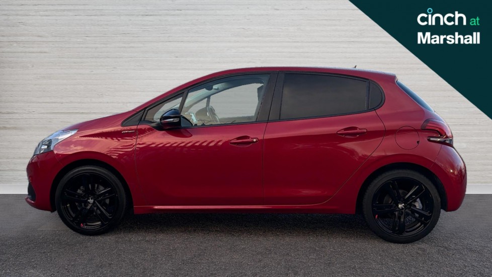 Used Peugeot 208 2019 for sale - 76648030: Photo 6