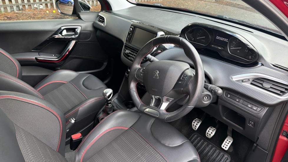 Used Peugeot 208 2019 for sale - 76648030: Photo 9