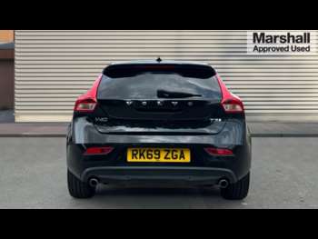 Used Volvo V40 2019 for sale - 74820382: Photo