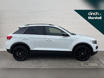 Used Volkswagen T-Roc 2021 for sale - 75484117: Photo