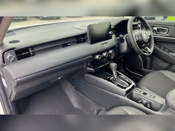 Used Honda HR-V 2025 for sale - 76168733: Photo 2