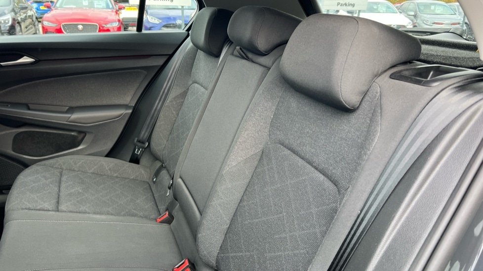 Used Volkswagen Golf 2023 for sale - 76420602: Photo 14