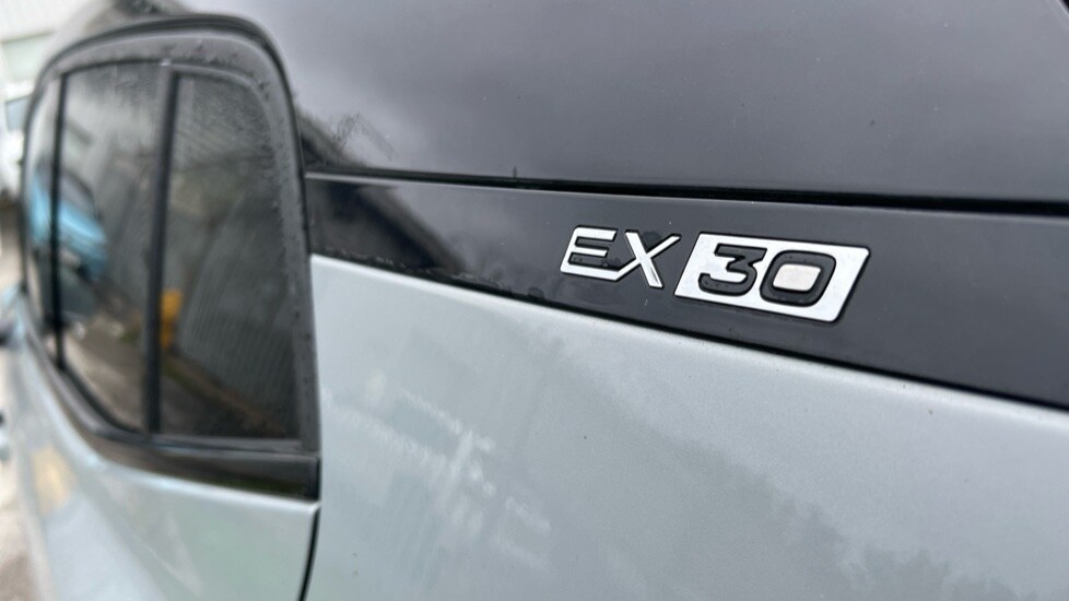 Used Volvo EX30 2024 for sale - 75771462: Photo 38