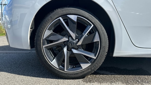 Used Peugeot 308 2023 for sale - 76241526: Photo 19