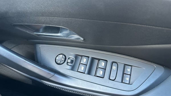 Used Peugeot 308 2023 for sale - 76241526: Photo 29