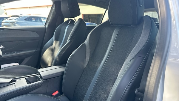 Used Peugeot 308 2023 for sale - 76241526: Photo 61