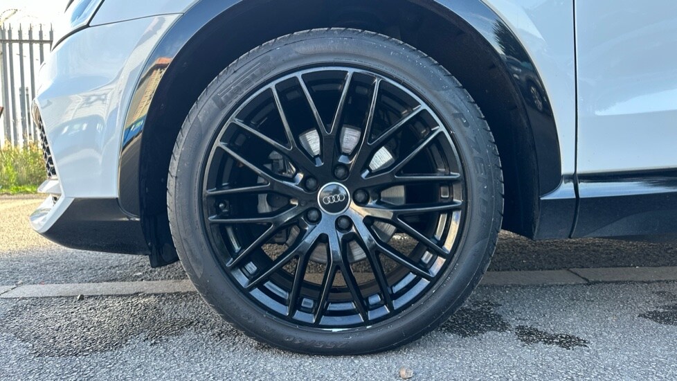 Used Audi Q3 2017 for sale - 76086669: Photo 17