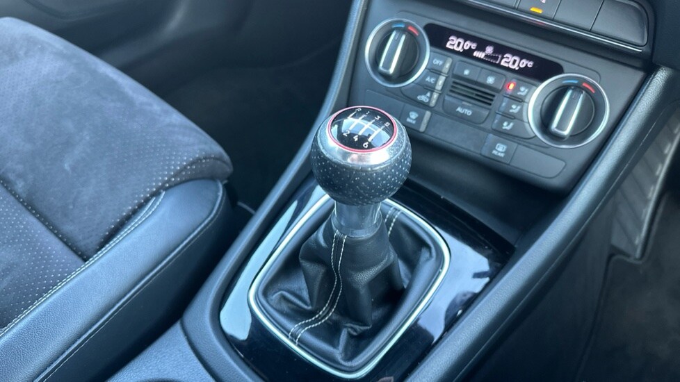 Used Audi Q3 2017 for sale - 76086669: Photo 28