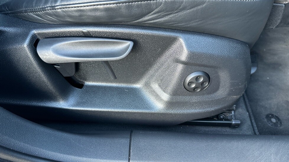 Used Audi Q3 2017 for sale - 76086669: Photo 49