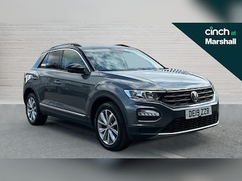 Used Volkswagen T-Roc 2019 for sale - 75584196: Photo