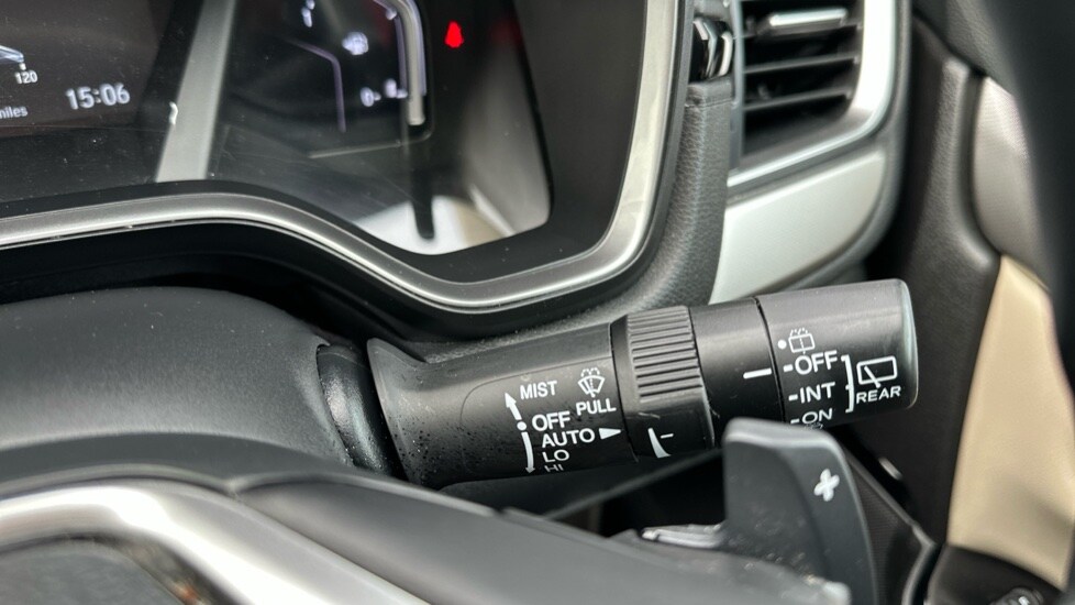 Used Honda CR-V 2023 for sale - 76015236: Photo 23