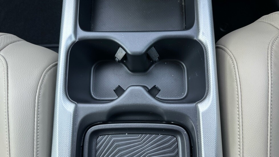 Used Honda CR-V 2023 for sale - 76015236: Photo 43