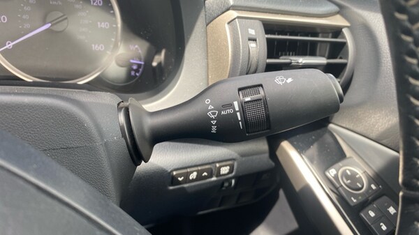 Used Lexus IS 2017 for sale - 76272995: Photo 26