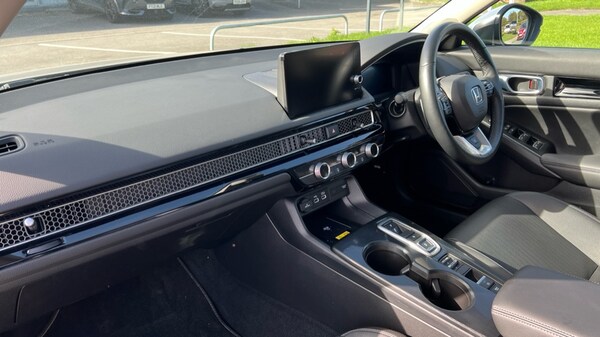 Used Honda Civic 2024 for sale - 76140263: Photo 2