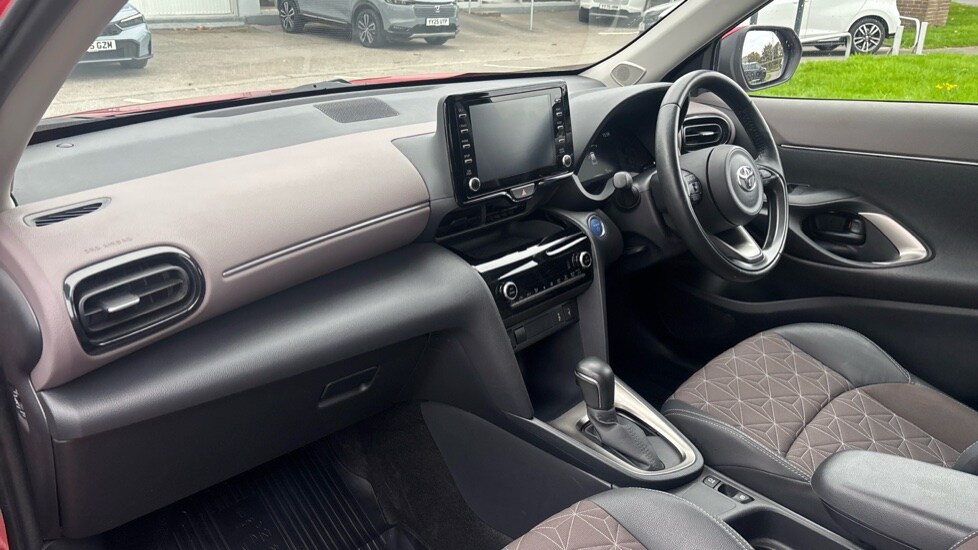 Used Toyota Yaris Cross 2022 for sale - 76208843: Photo 10