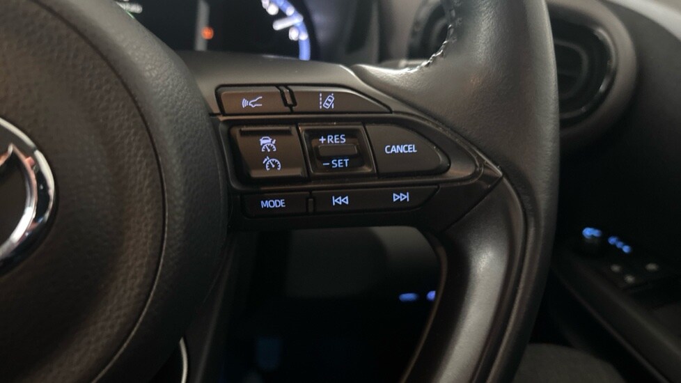 Used Toyota Yaris Cross 2022 for sale - 76208843: Photo 22