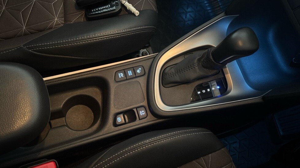 Used Toyota Yaris Cross 2022 for sale - 76208843: Photo 28