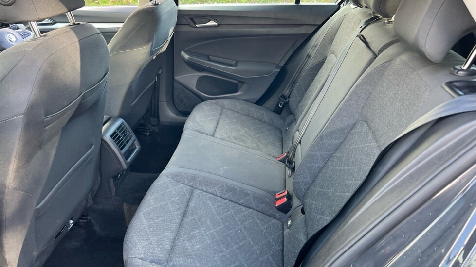 Used Volkswagen Golf 2022 for sale - 76552471: Photo 14