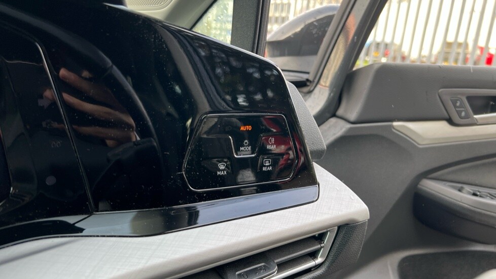 Used Volkswagen Golf 2022 for sale - 76552471: Photo 36