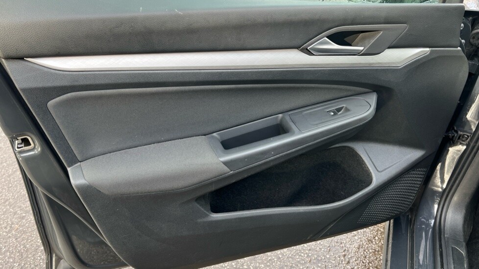 Used Volkswagen Golf 2022 for sale - 76552471: Photo 53