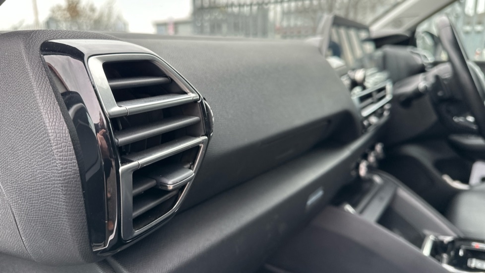 Used Citroen C4 2022 for sale - 76208920: Photo 54