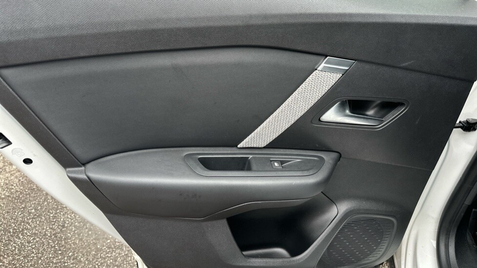 Used Citroen C4 2022 for sale - 76208920: Photo 62