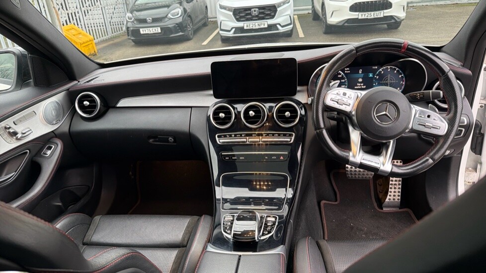 Used Mercedes-Benz C Class 2019 for sale - 76999396: Photo 11