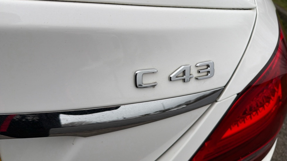 Used Mercedes-Benz C Class 2019 for sale - 76999396: Photo 49