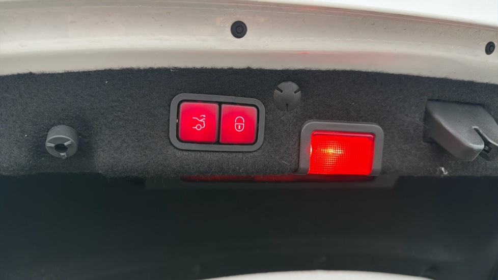 Used Mercedes-Benz C Class 2019 for sale - 76999396: Photo 52