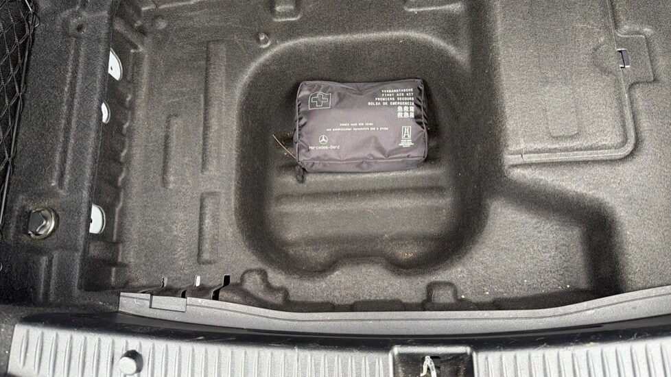 Used Mercedes-Benz C Class 2019 for sale - 76999396: Photo 55