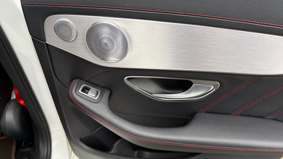 Used Mercedes-Benz C Class 2019 for sale - 76999396: Photo 57