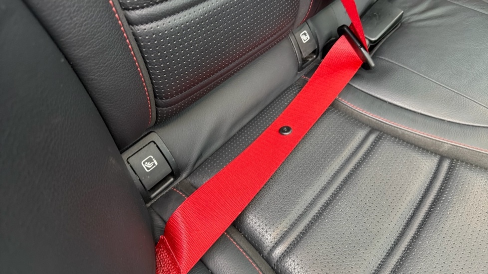 Used Mercedes-Benz C Class 2019 for sale - 76999396: Photo 58