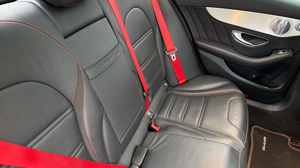 Used Mercedes-Benz C Class 2019 for sale - 76999396: Photo 60