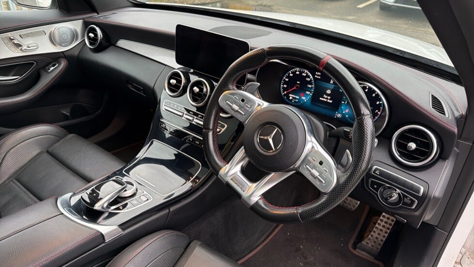 Used Mercedes-Benz C Class 2019 for sale - 76999396: Photo 9